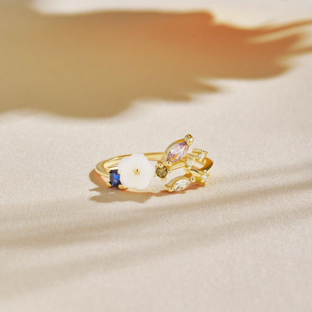 Joy - Gold Blossom Rings