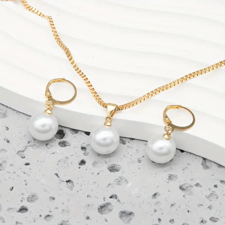 Elegant Golden Grace Pearl Jewellery Set